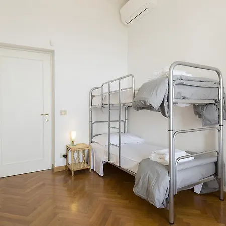 Villa Meina Lodge *