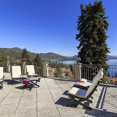 Meina Lodge Villa *
